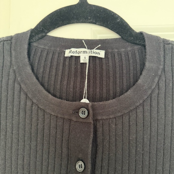 Reformation Joanne Cotton Cardigan – Black (Lightly Used) Size S - Picture 3 of 5